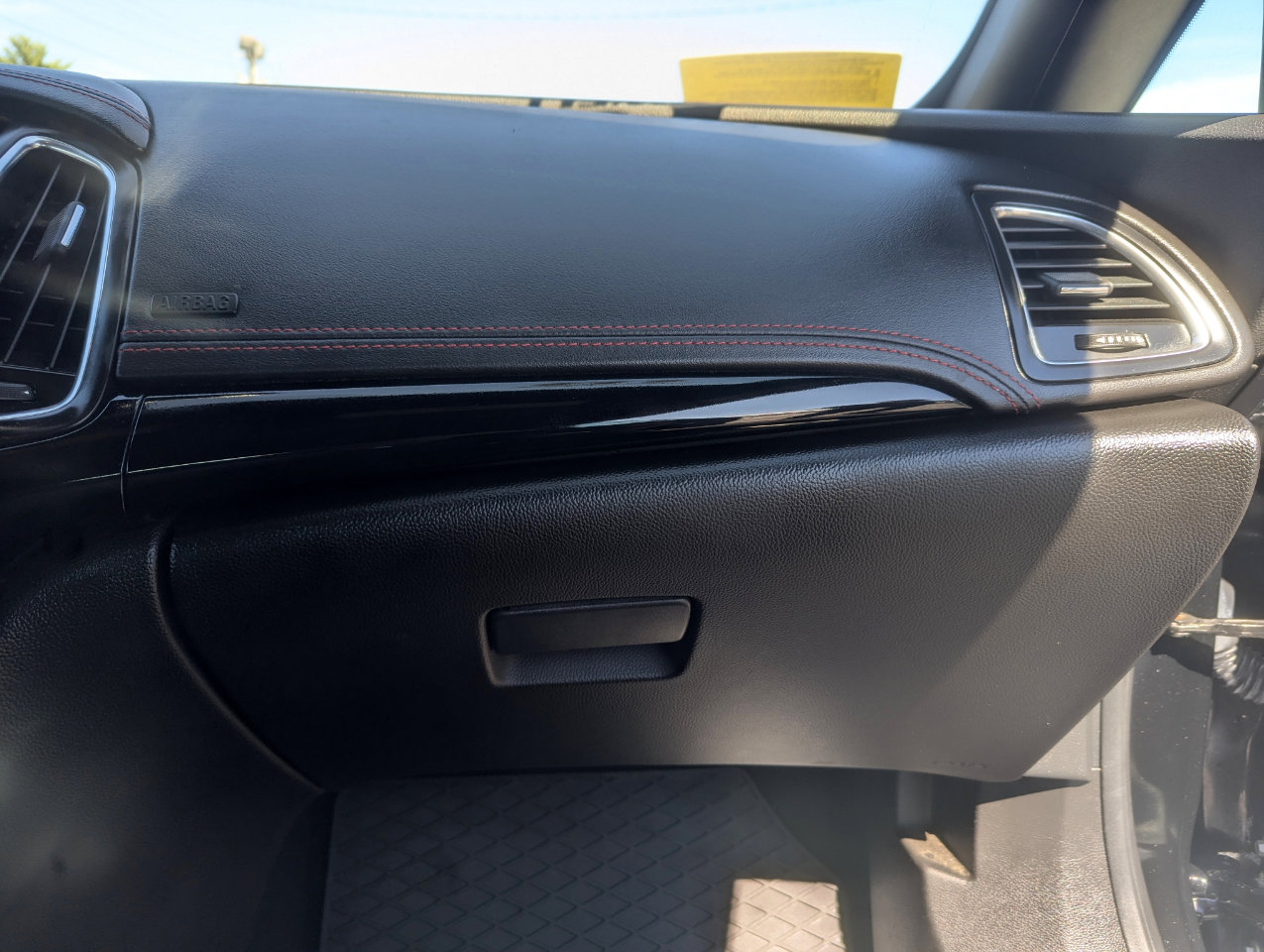 Used 2018 Buick Cascada Sport Touring w/ Dark Effects Package image 26
