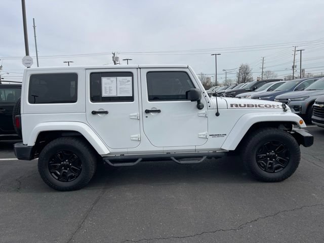 Used 2016 Jeep Wrangler Unlimited Rubicon w/ Dual Top Group AWD/4WD image 11