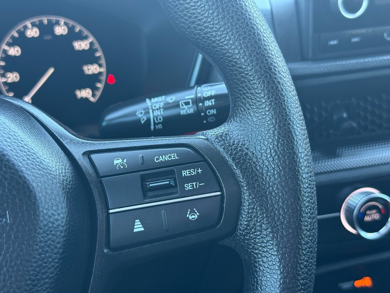 Used 2025 Honda CR-V LX image 19