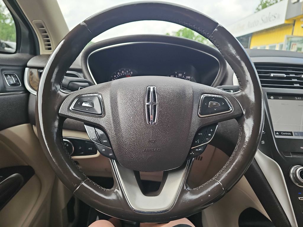 Used 2017 Lincoln MKC Reserve w/ Lincoln MKC Climate Package image 31