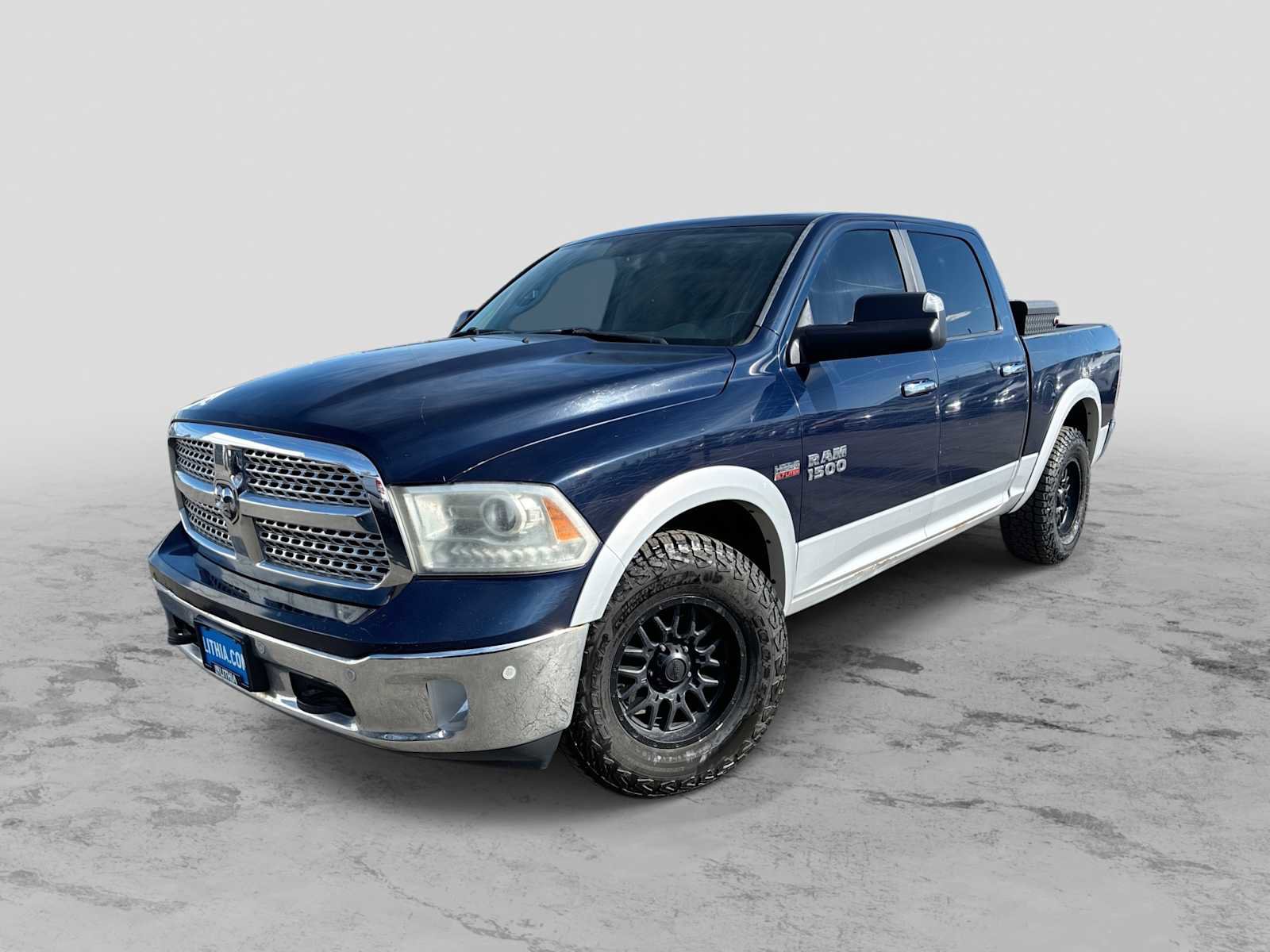 Used 2014 RAM 1500 Laramie w/ Convenience Group image 1
