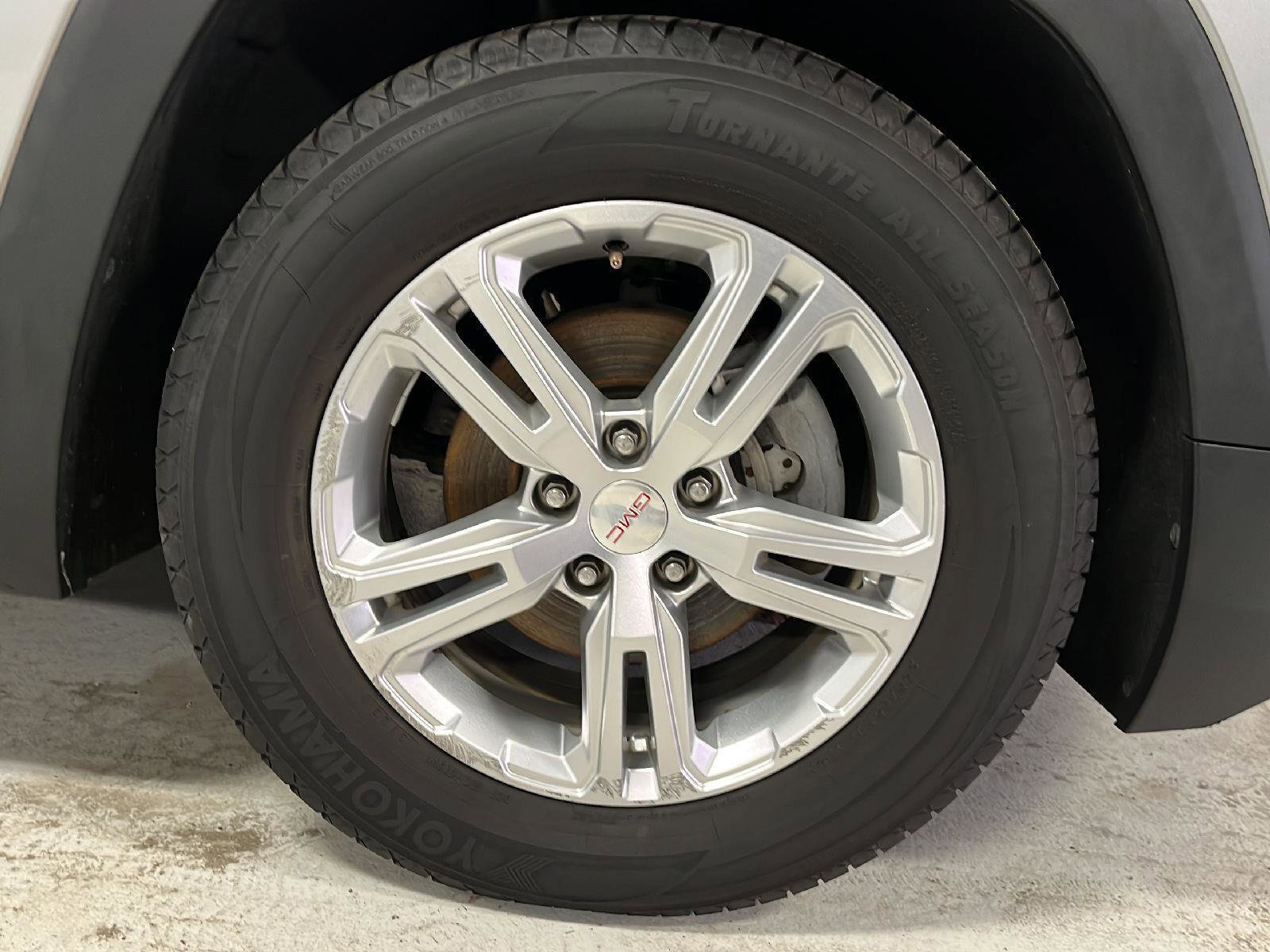 Used 2019 GMC Terrain SLE image 26