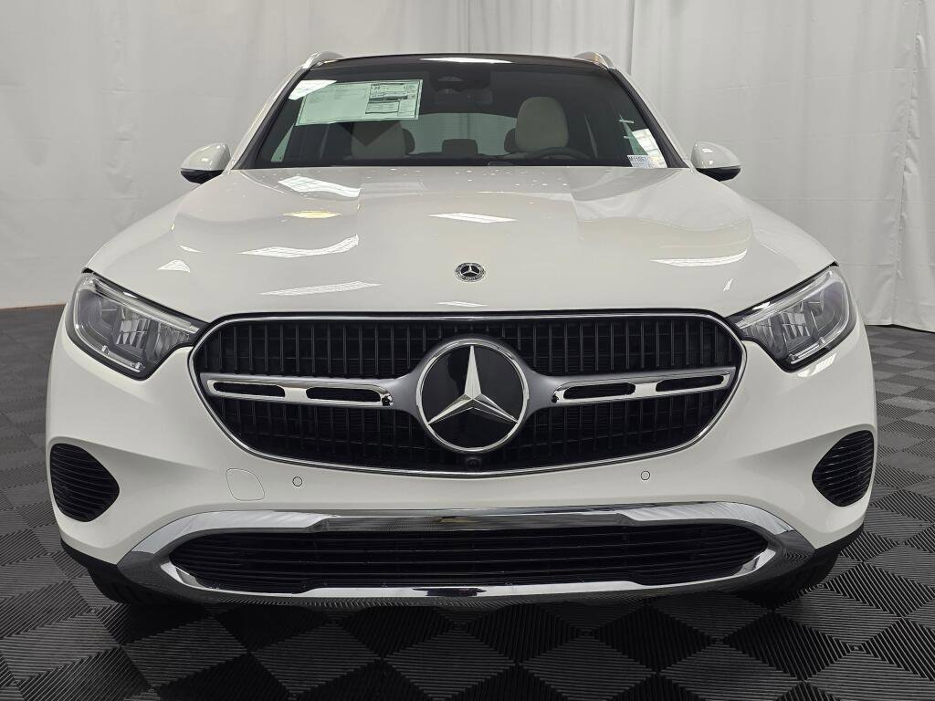 New 2026 Mercedes-Benz GLC 300 4MATIC image 9