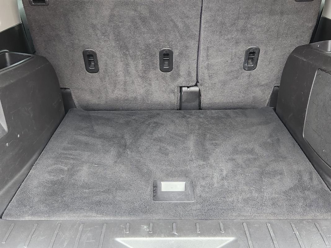 Used 2017 Chevrolet Equinox LT w/ Convenience Package image 30