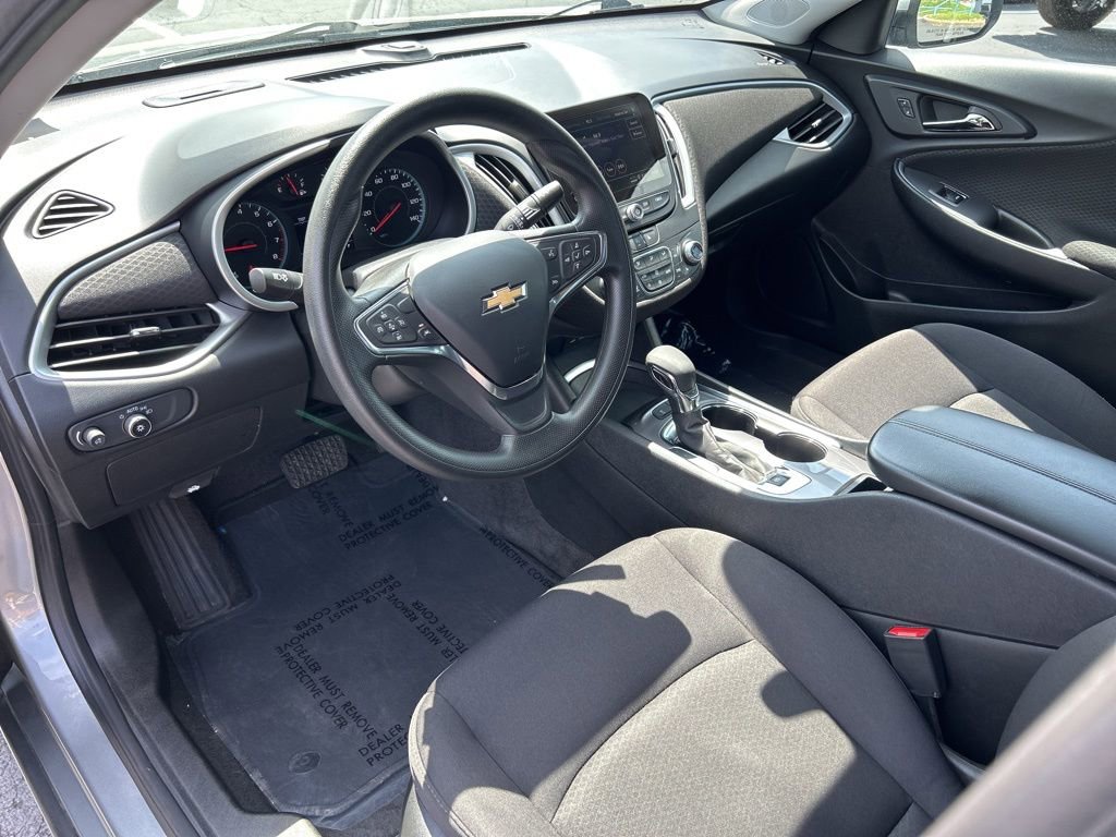 Used 2024 Chevrolet Malibu LT FWD image 20