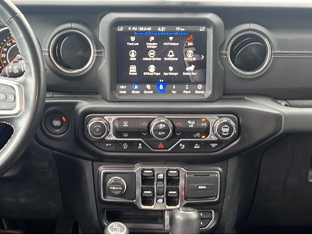 Used 2022 Jeep Wrangler Unlimited Sahara w/ LED Lighting Group AWD/4WD image 14