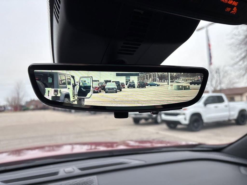 Certified 2024 Chevrolet Traverse Z71 w/ Enhanced Driving Package image 37