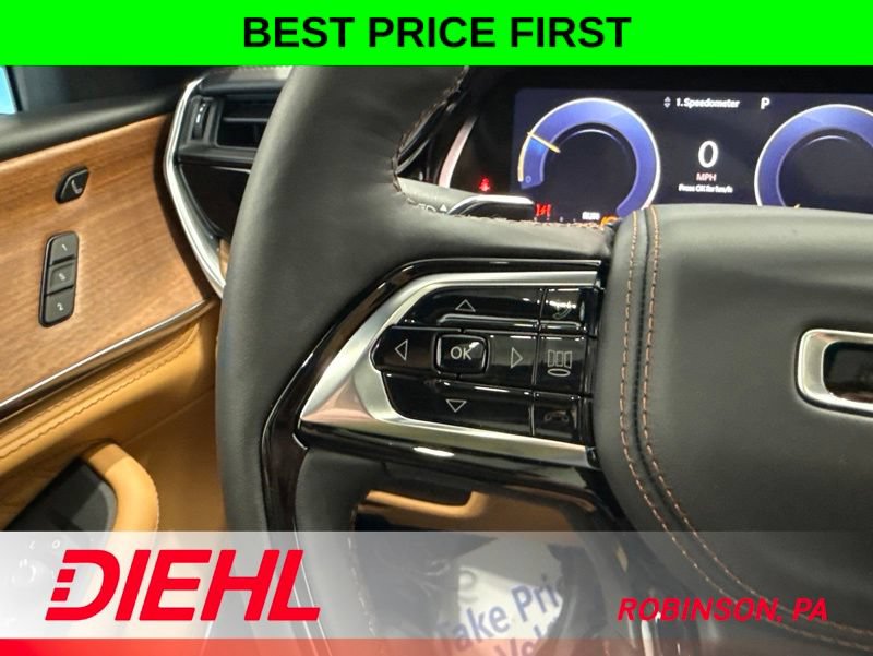 New 2026 Jeep Grand Cherokee L Summit w/ Advanced Protech Group IV AWD/4WD image 31