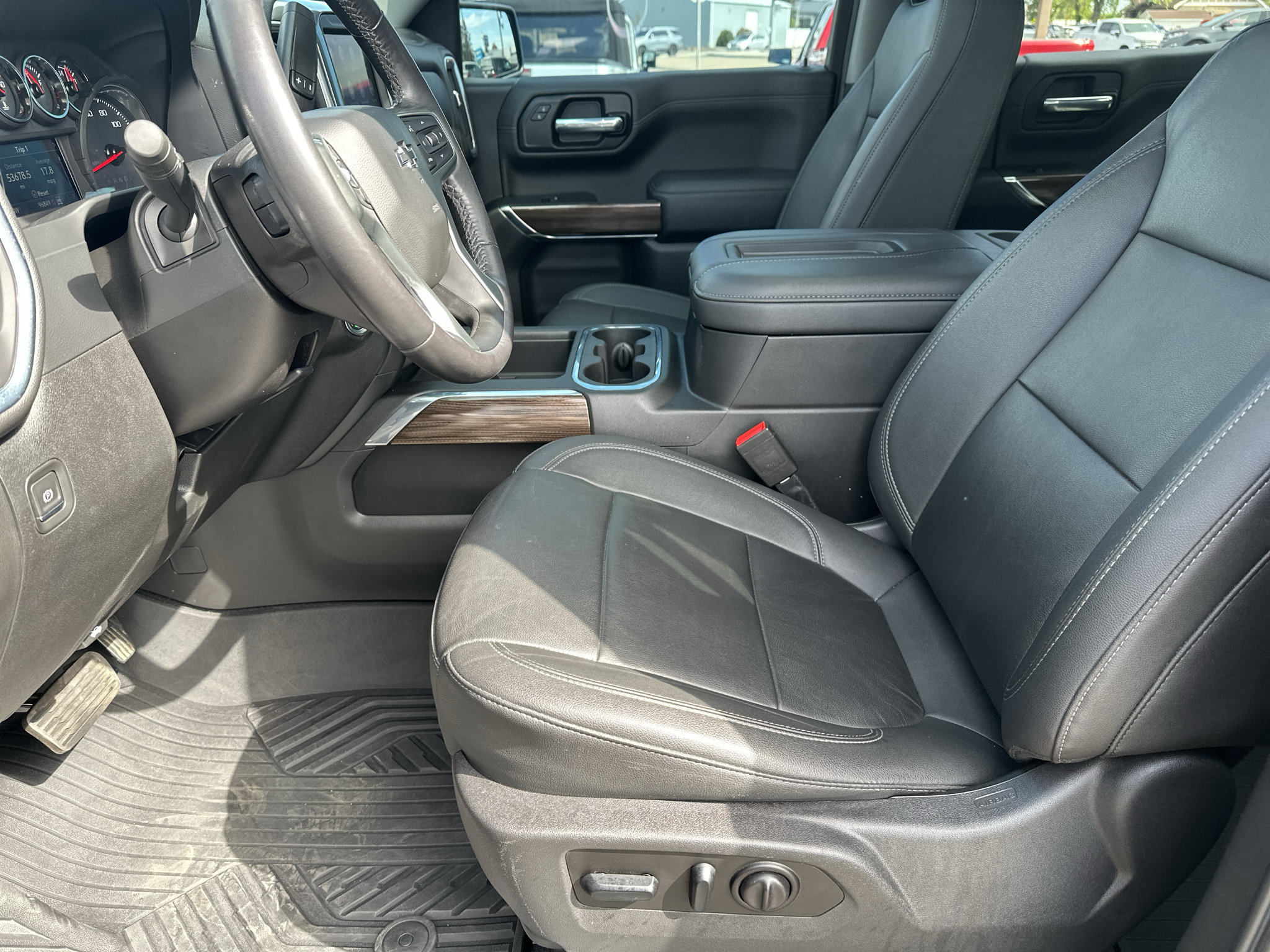 Used 2021 Chevrolet Silverado 1500 RST w/ All Star Edition Plus AWD/4WD image 13