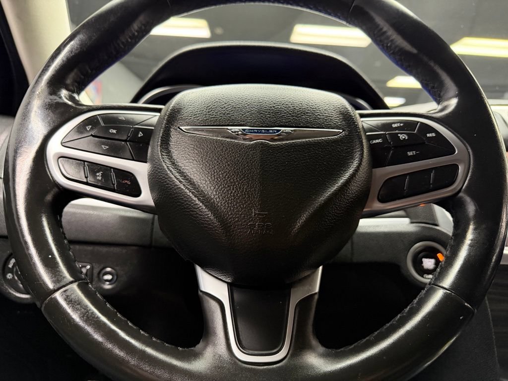 Used 2019 Chrysler 300 Touring w/ Sport Appearance Package RWD image 23