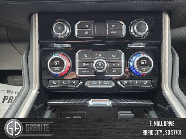 Used 2024 GMC Yukon XL Denali AWD/4WD image 19