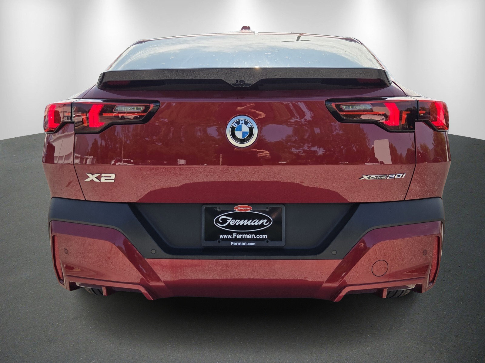 Certified 2025 BMW X2 xDrive28i image 5