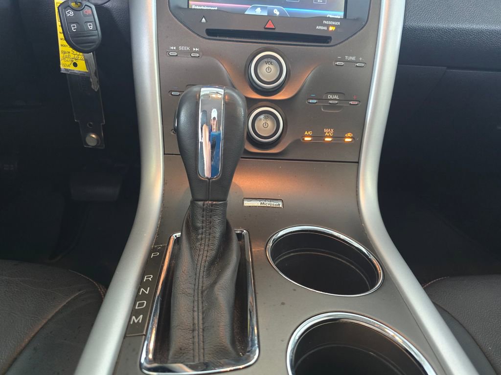 Used 2012 Ford Edge SEL FWD image 24