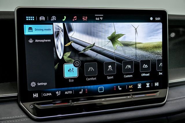 New 2026 Volkswagen Tiguan SE R-Line image 14