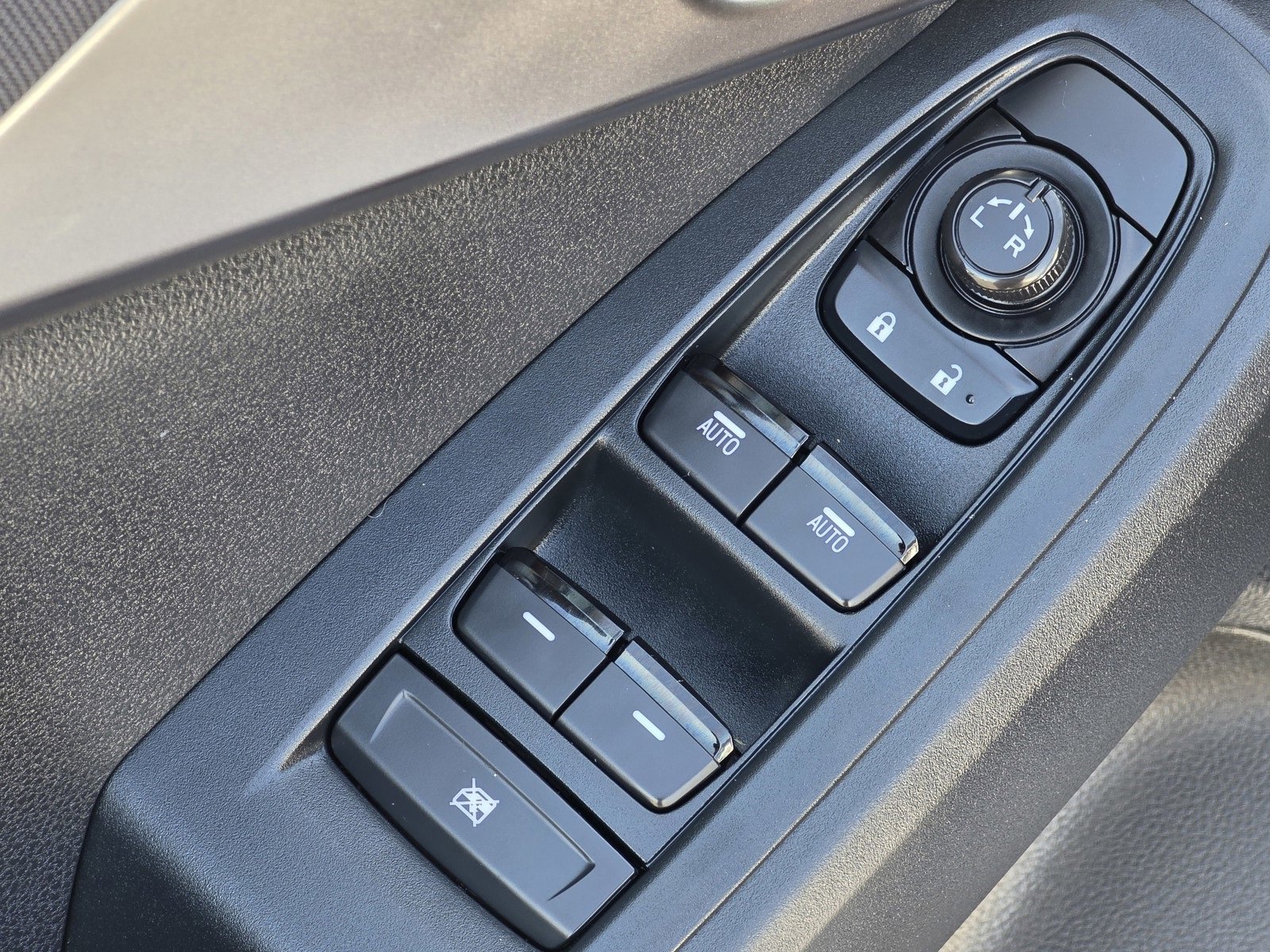 Used 2025 Subaru Impreza 2.0i Sport image 22