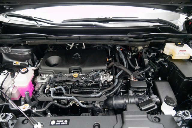 Certified 2025 Toyota Sienna XLE image 10