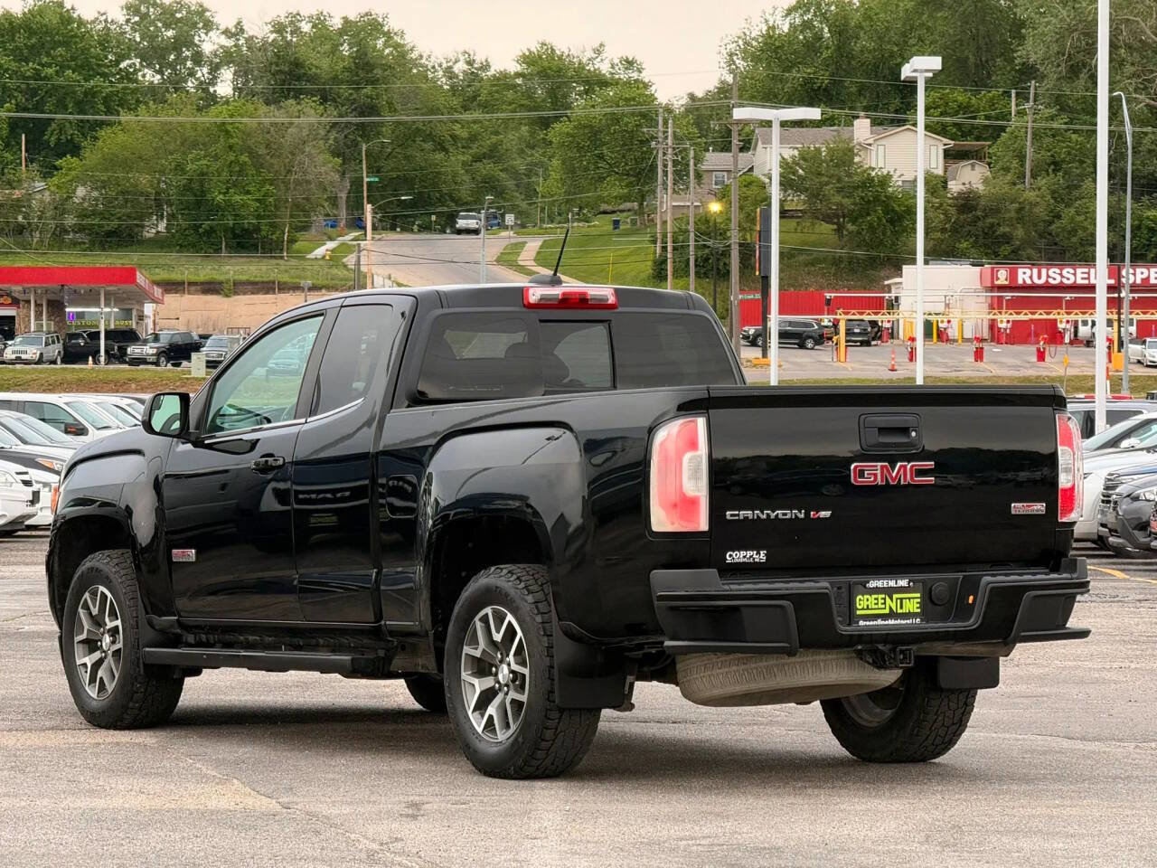 Used 2018 GMC Canyon All Terrain w/ Trailering Package AWD/4WD image 2