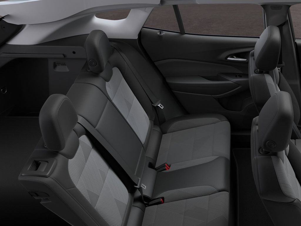 New 2026 Chevrolet Trax LS w/ LS Convenience Package FWD image 16
