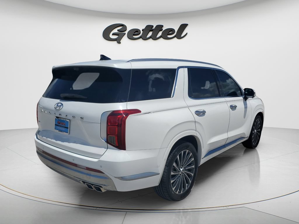 Used 2023 Hyundai Palisade Calligraphy FWD image 5