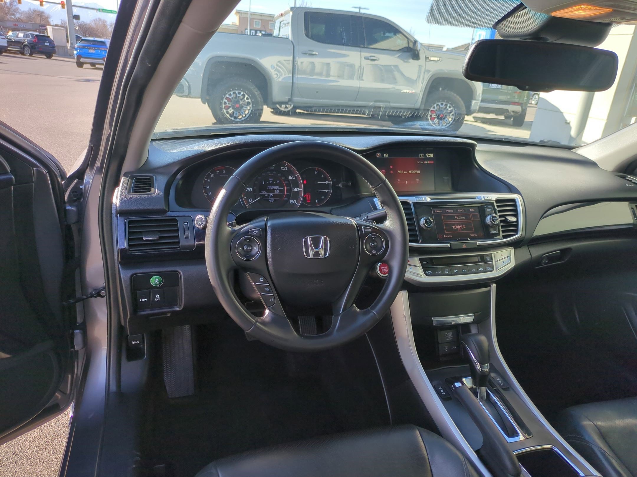 Used 2015 Honda Accord EX-L image 30