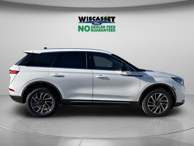 Used 2021 Lincoln Corsair AWD w/ Equipment Group 101A image 5