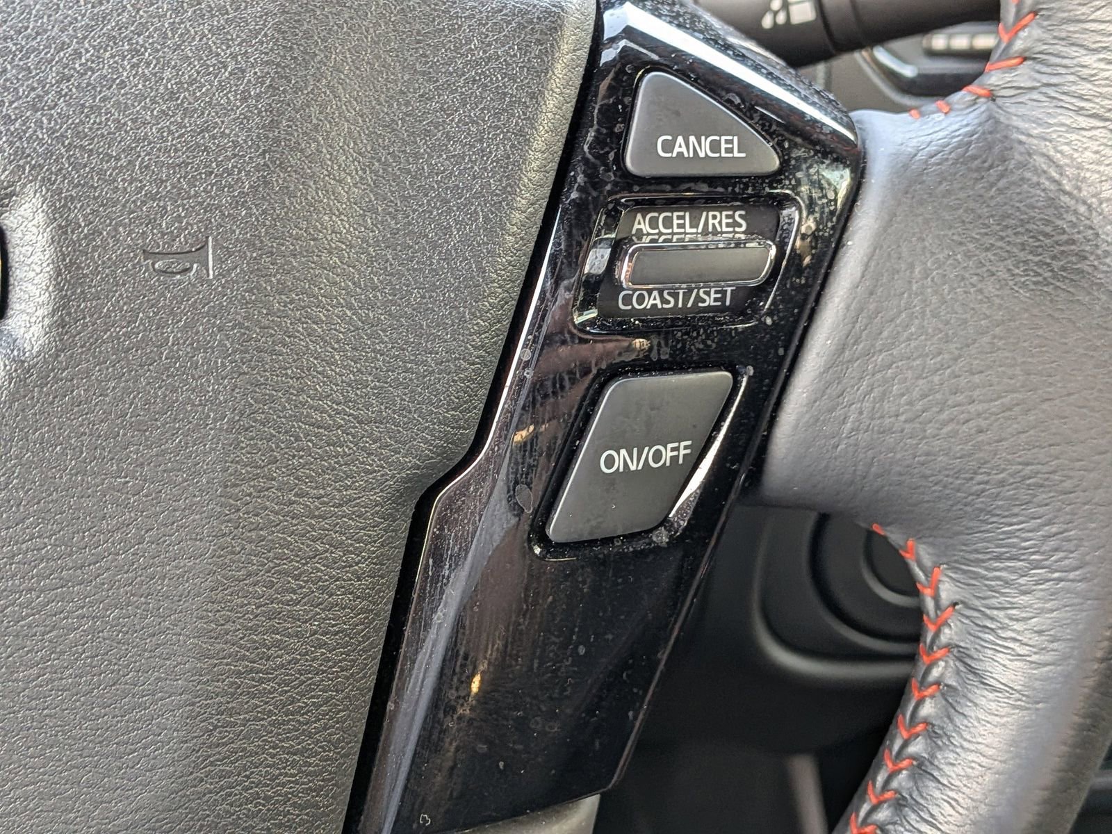 Used 2024 Nissan Frontier Pro-X image 28