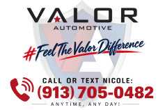 Used 2025 Ford Expedition Platinum AWD/4WD image 2