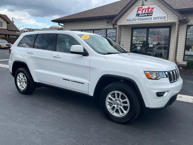 Used 2020 Jeep Grand Cherokee Laredo image 31