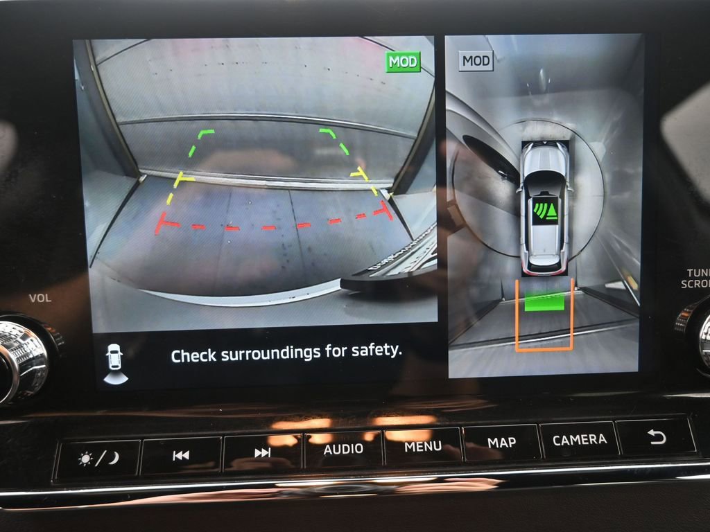 Used 2023 Mitsubishi Outlander SE Black Edition image 32