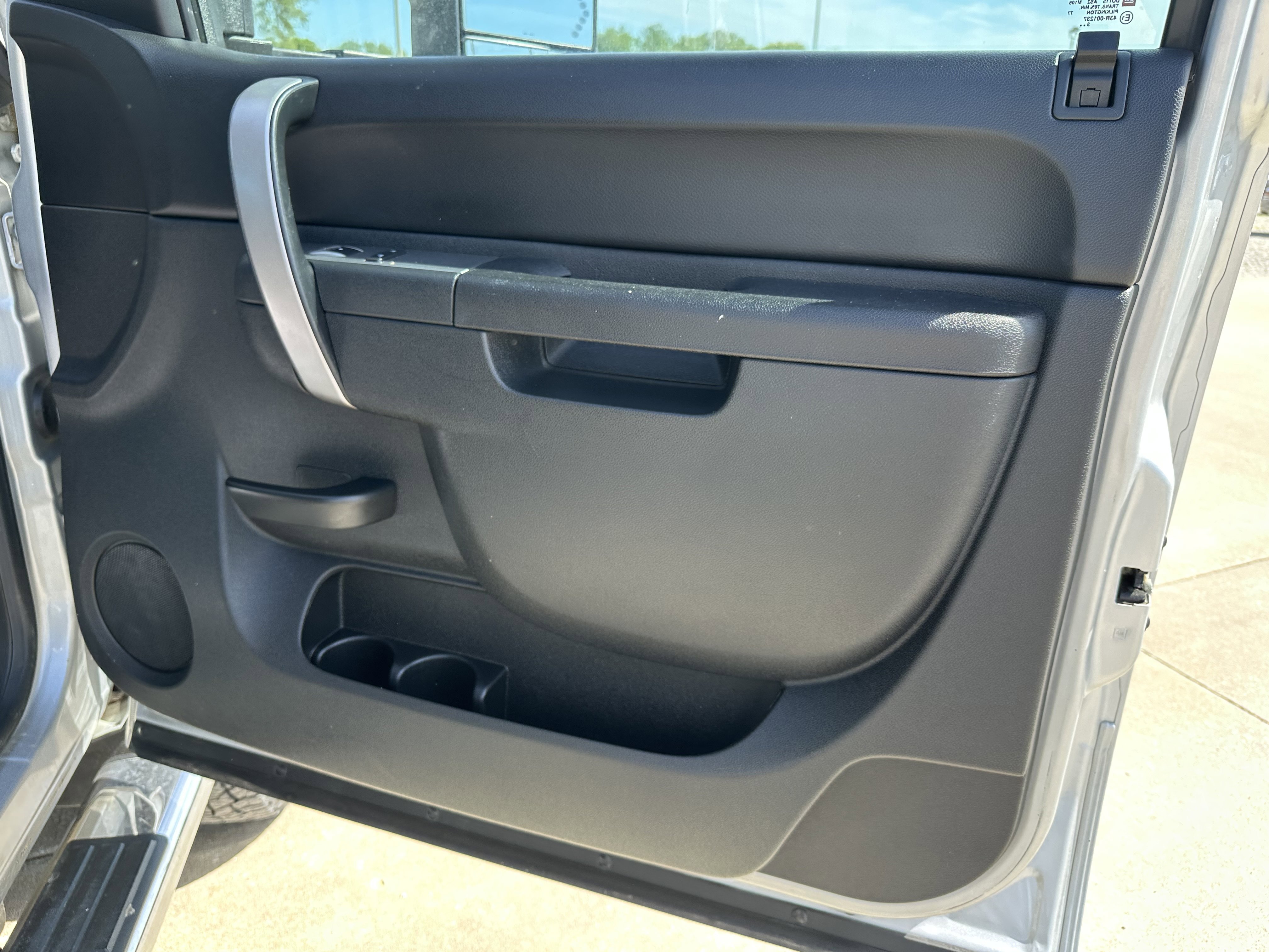 Used 2014 Chevrolet Silverado 2500 LT w/ Custom Sport Truck Package AWD/4WD image 26