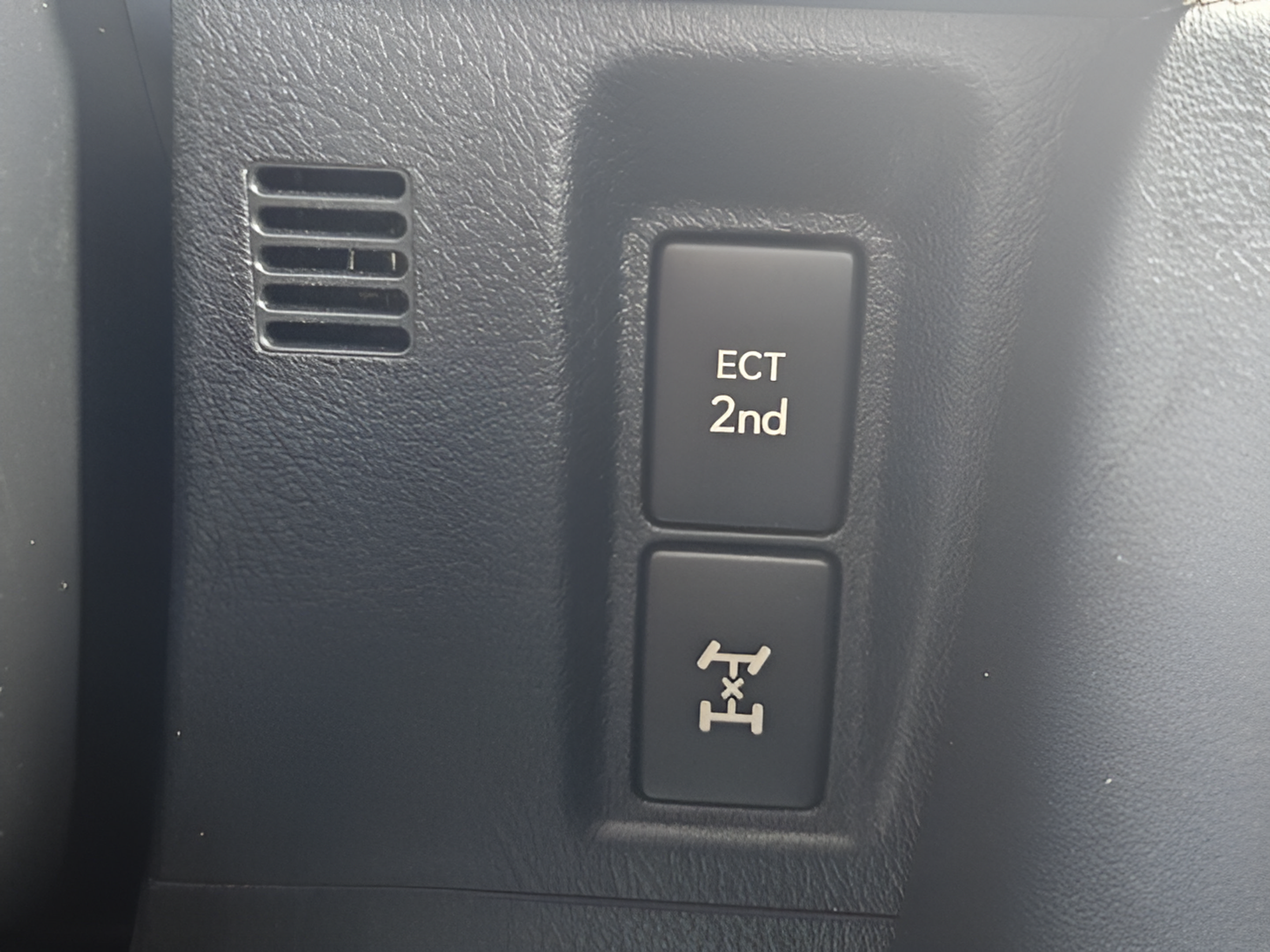 Certified 2023 Lexus GX 460 Luxury w/ Accessory Package AWD/4WD image 24