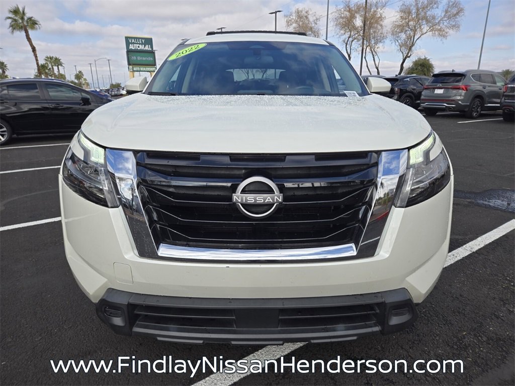 Used 2022 Nissan Pathfinder SV image 8