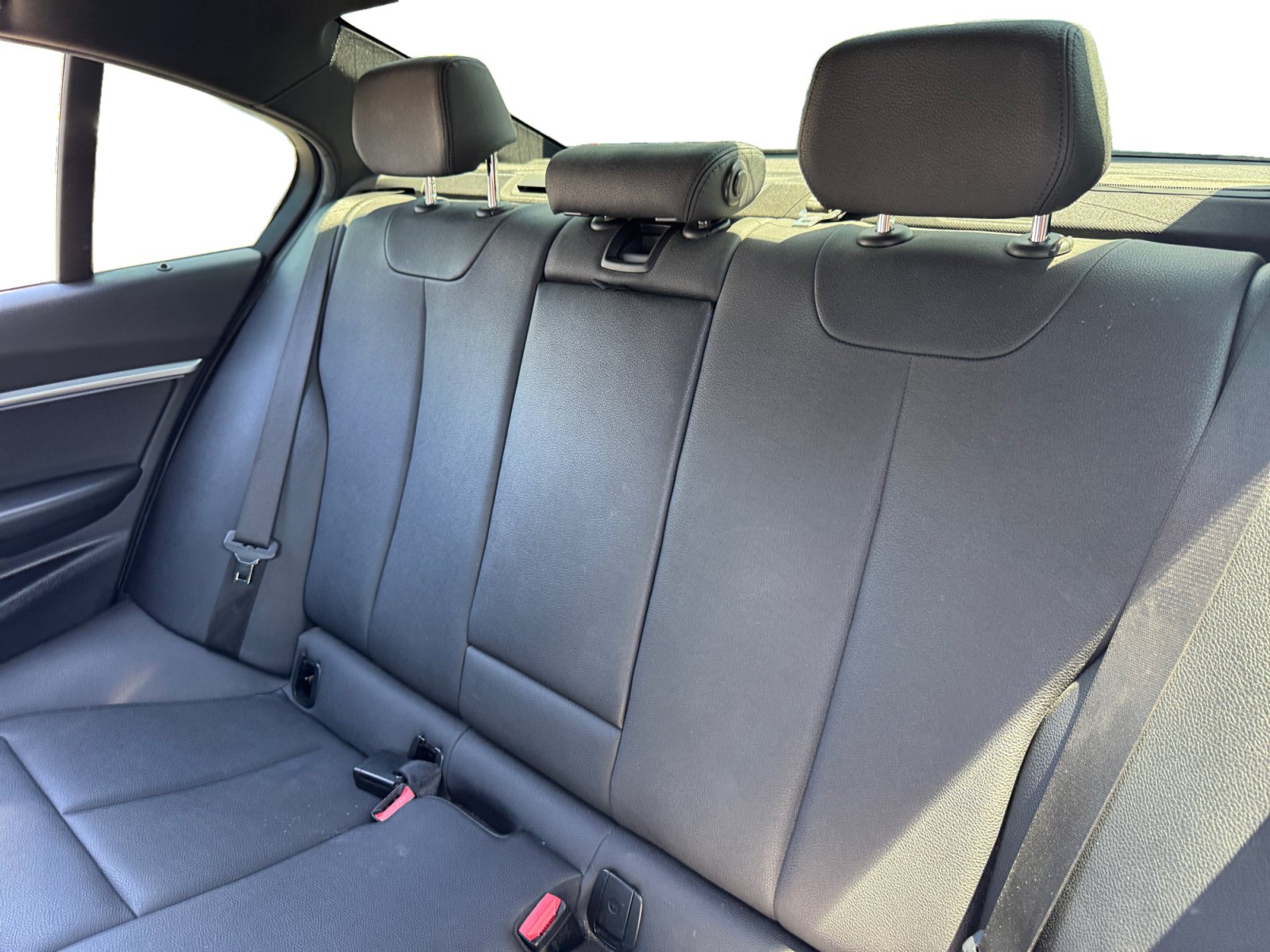 Used 2018 BMW 340i Sedan RWD image 13