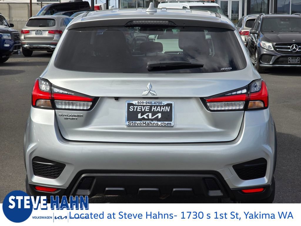 Used 2025 Mitsubishi Outlander Sport SE image 4