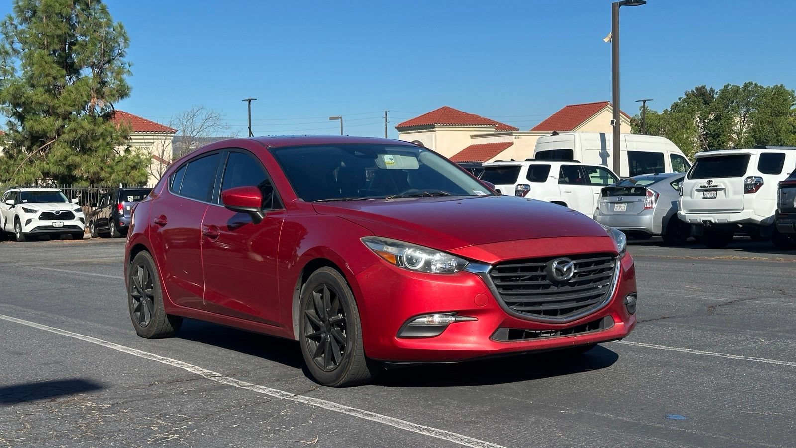 Used 2017 MAZDA MAZDA3 Touring FWD image 2