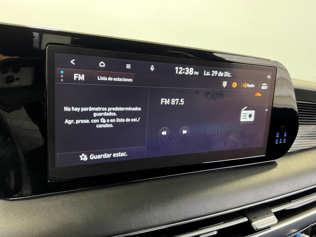 Used 2024 Hyundai Palisade Calligraphy image 46