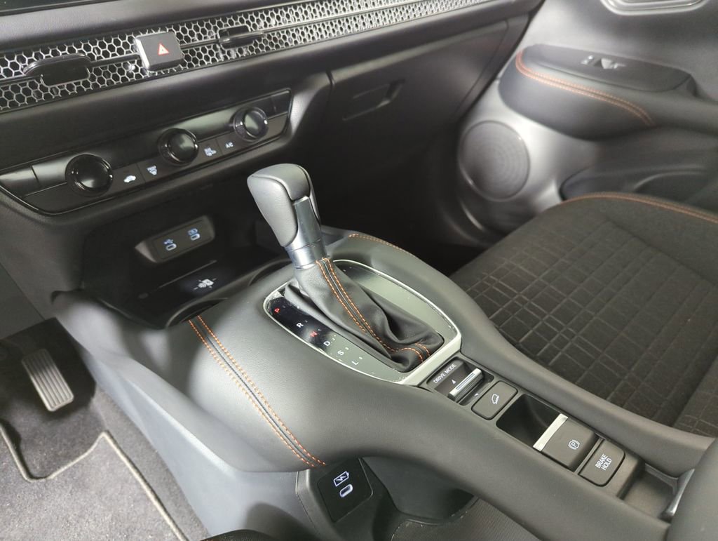 Certified 2026 Honda HR-V Sport image 20