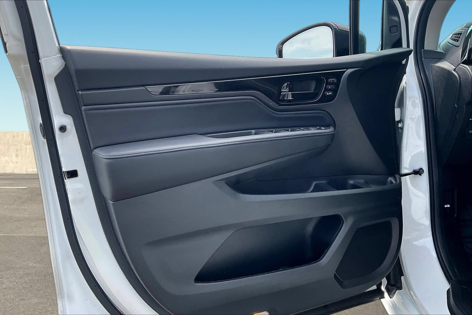Used 2026 Honda Odyssey Elite image 20