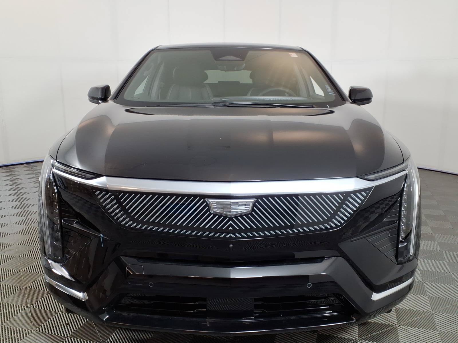 New 2026 Cadillac Optiq Luxury 1 AWD/4WD image 2