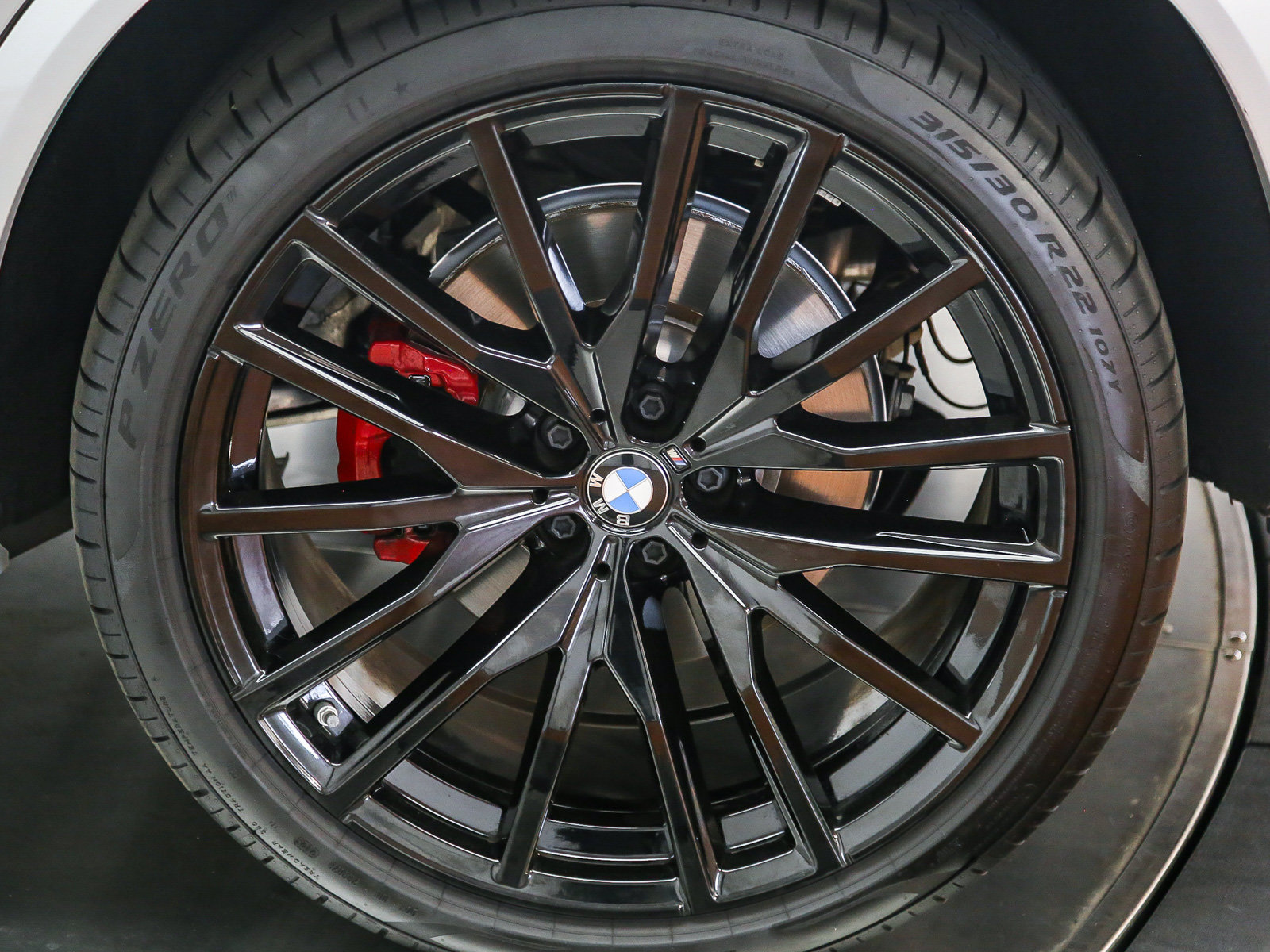 Used 2026 BMW X5 sDrive40i w/ M Sport Package RWD image 11