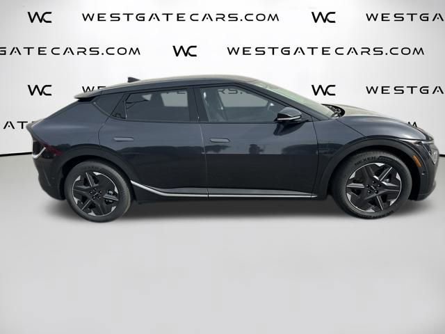 New 2025 Kia EV6 Light w/ Light LR Technology Package image 17