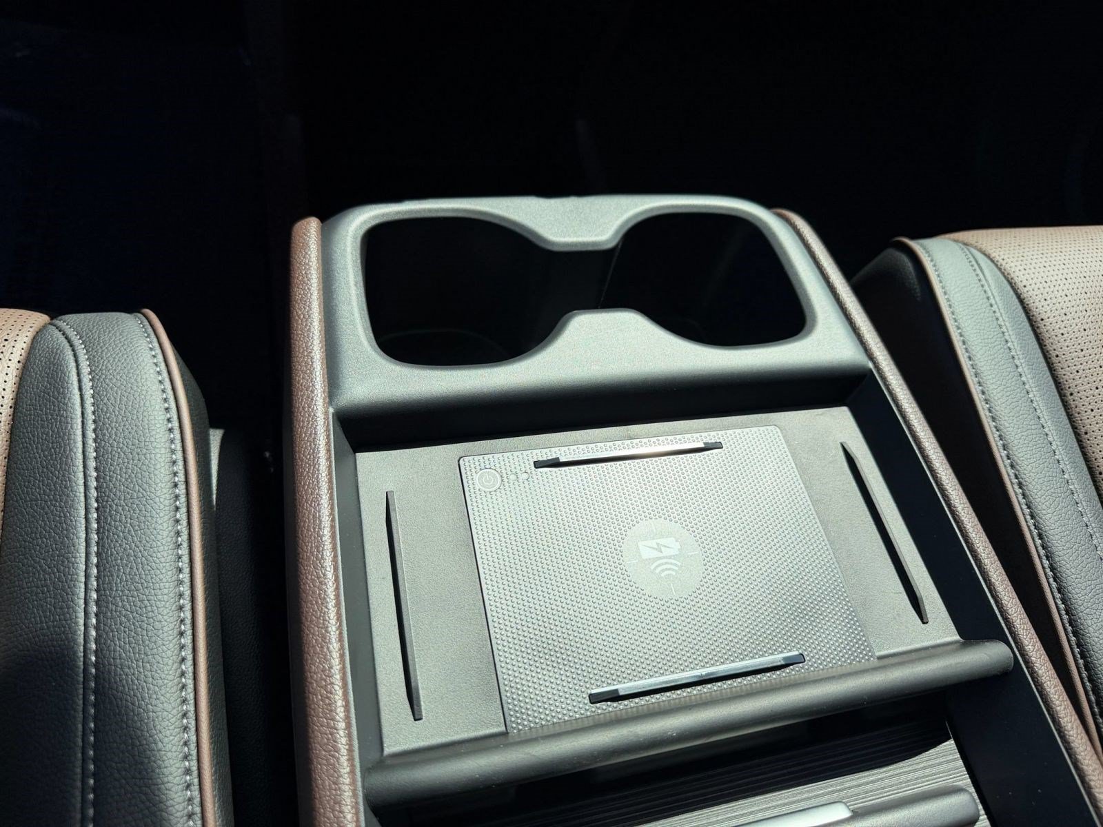 New 2027 Honda Odyssey Elite image 17