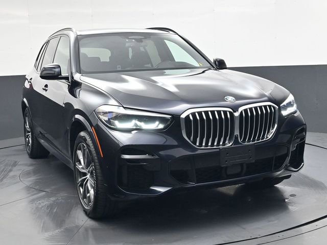 Used 2023 BMW X5 xDrive40i w/ M Sport Package image 2