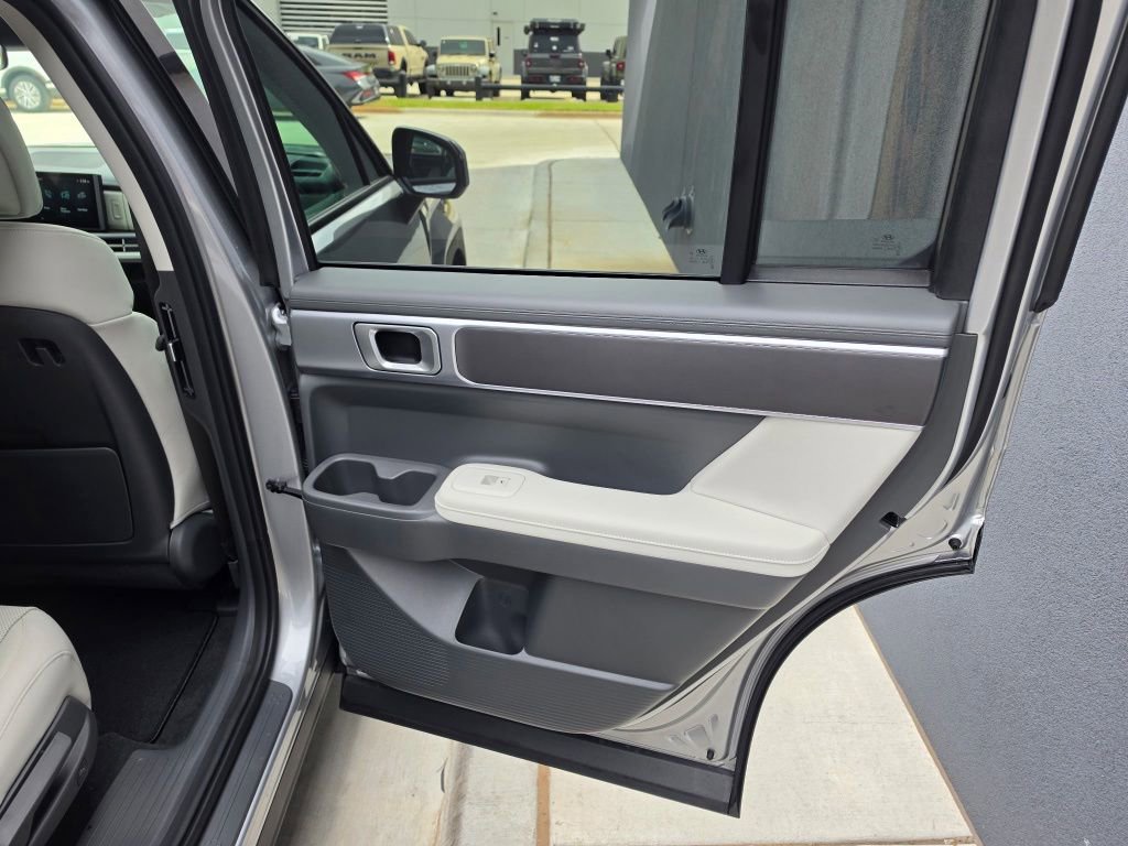New 2026 Hyundai Santa Fe SEL FWD image 18