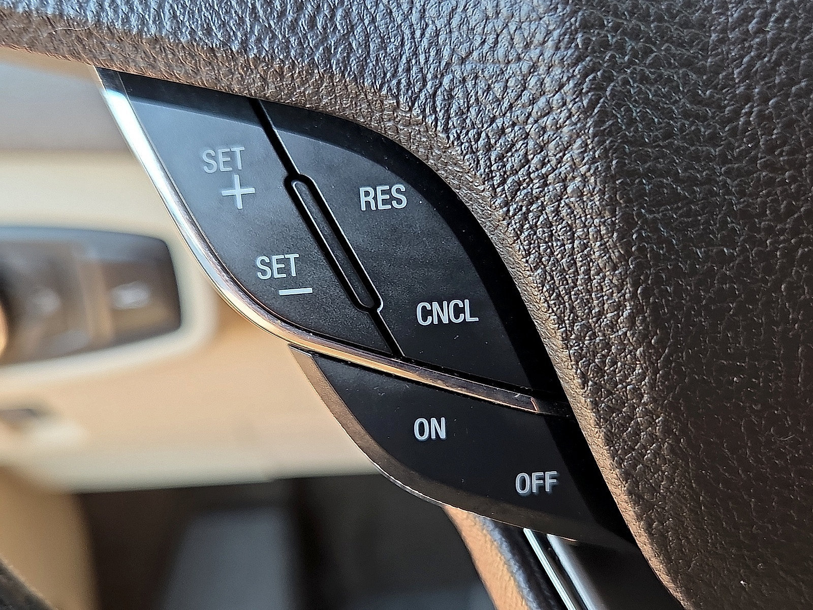 Used 2019 Lincoln MKC Premiere FWD image 17
