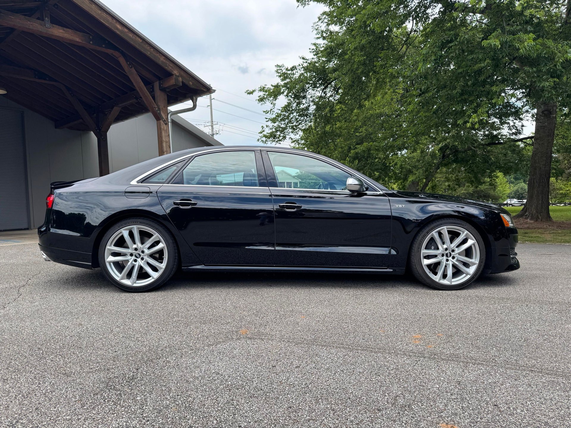Used 2017 Audi S8 Plus AWD/4WD image 6
