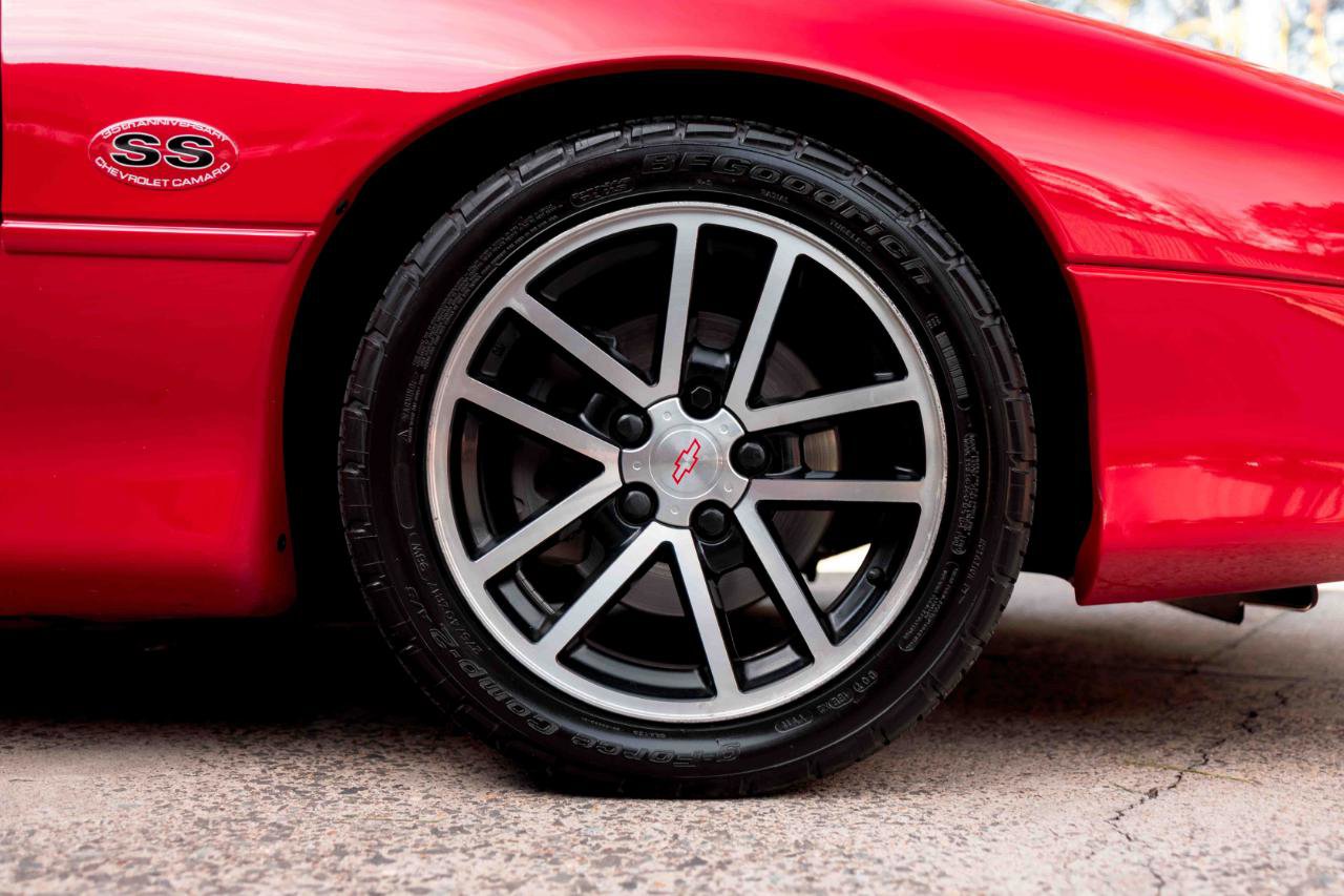 Used 2002 Chevrolet Camaro Z28 w/ SS Performance/Appearance Pkg image 41