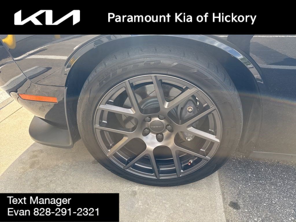 Used 2016 Dodge Challenger R/T Scat Pack image 14