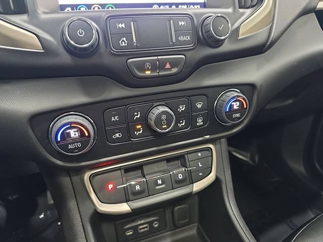 Used 2024 GMC Terrain Denali w/ Denali Premium Package AWD/4WD image 24