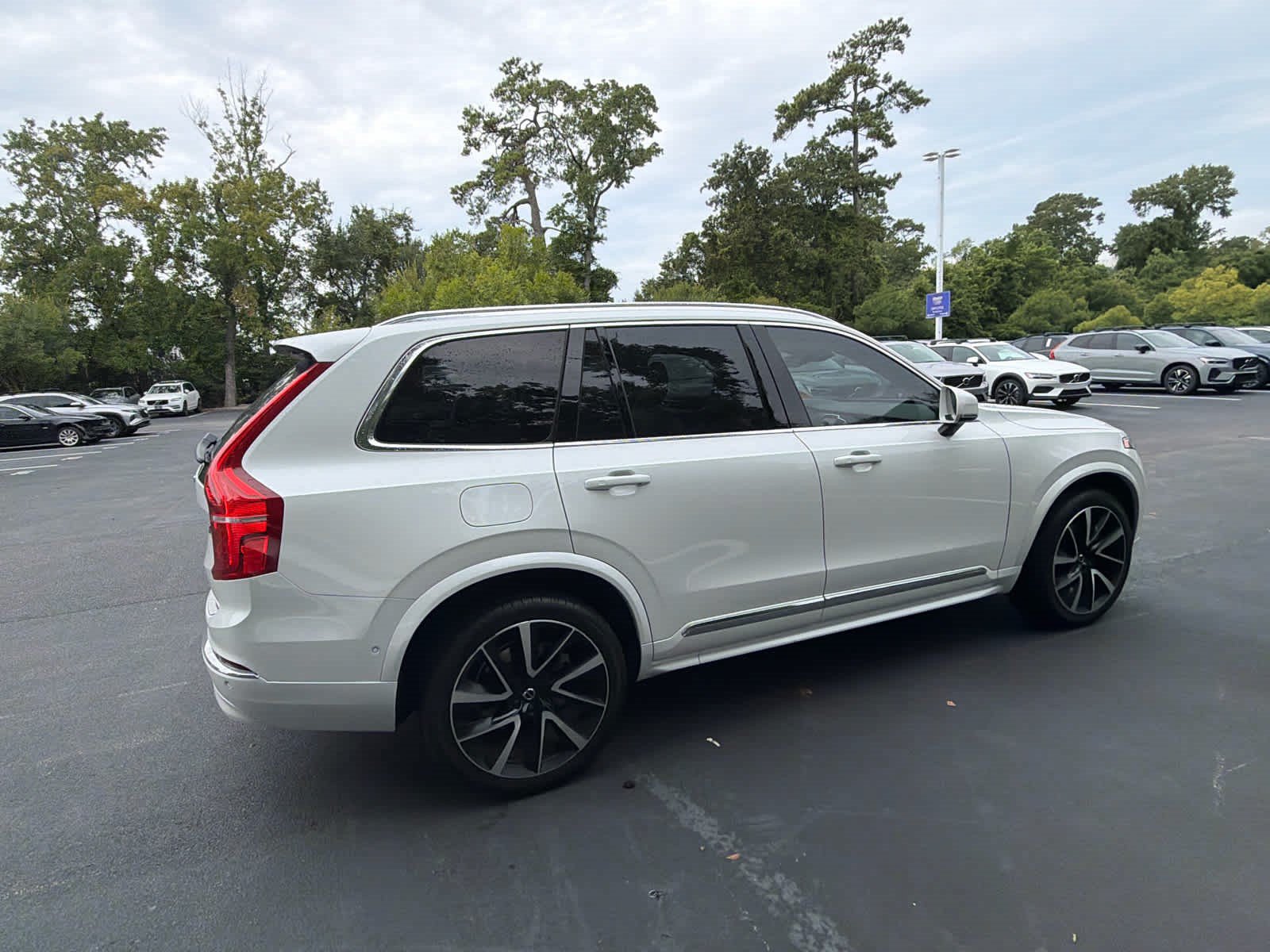 Used 2023 Volvo XC90 B6 Plus w/ Protection Package Premier AWD/4WD image 51
